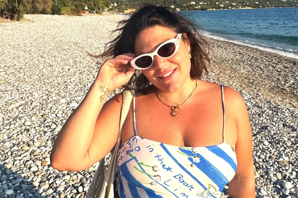 Δανάη Μπάρκα: Η θάλασσα έγινε το δικό της «restart» – «Κάθε κύμα είναι μια νέα ευκαιρία»