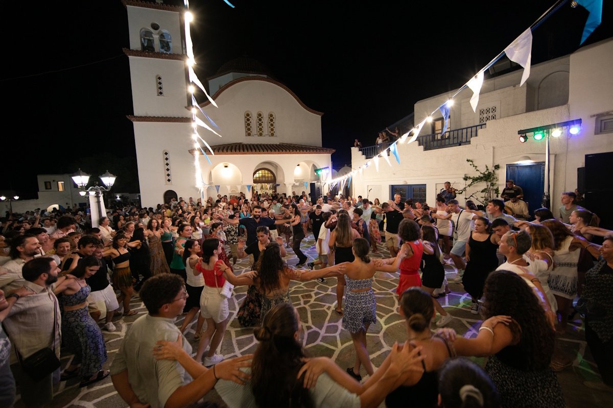 Τα πιο γνωστά πανηγύρια του Δεκαπενταύγουστου στην Ελλάδα – Εκεί όπου η παράδοση γίνεται γιορτή