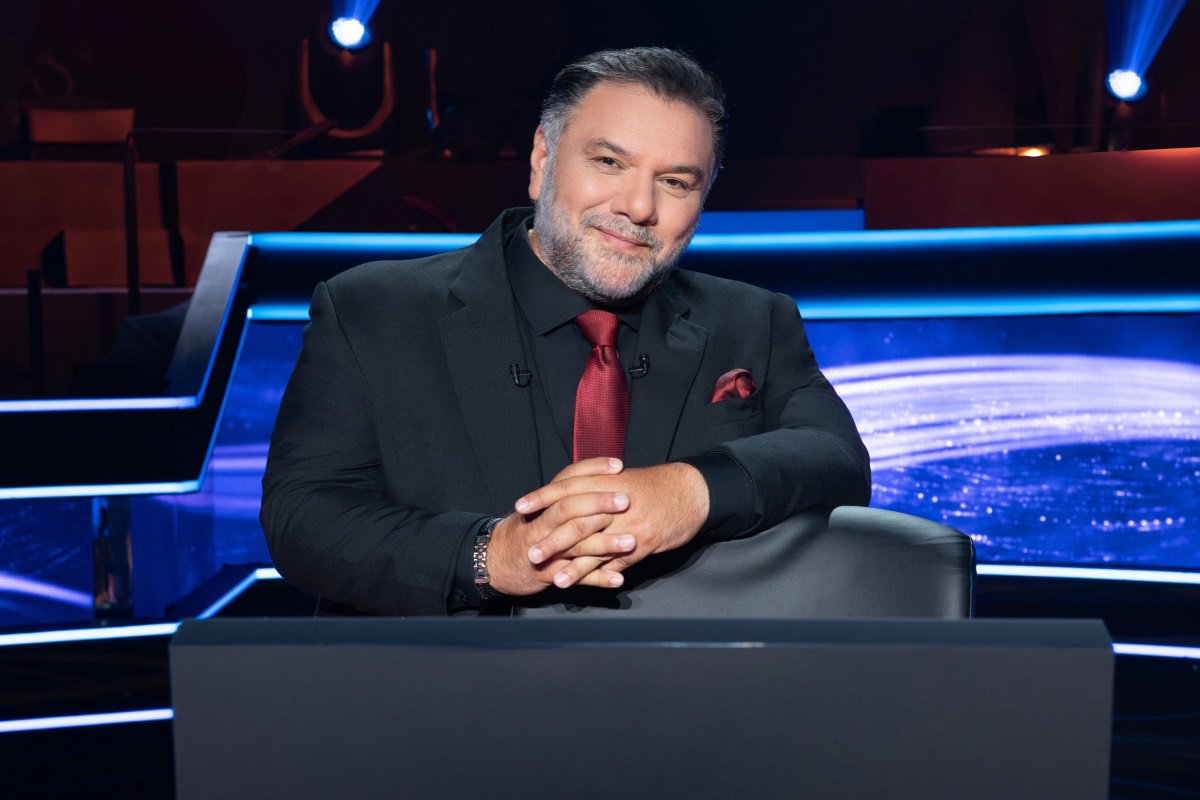 Ποιος θέλει να γίνει εκατομμυριούχος Special Edition: Πρεμιέρα για τον Γρηγόρη Αρναούτογλου – Οι celebrities καλεσμένοι του!