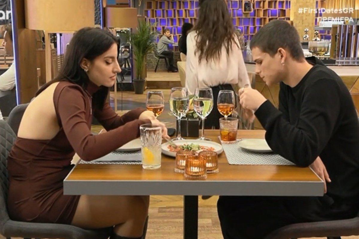 First Dates – Πρεμιέρα: Το Χ έβγαλε από νωρίς το… «φτυάρι» – «Τι είναι αυτό το Pokemon; Matching μυταρού με ανήλικο alien»