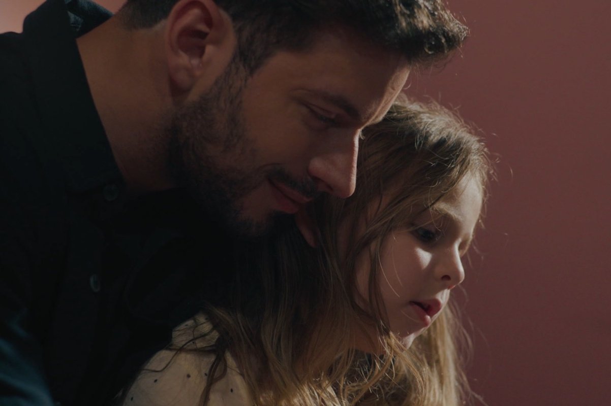 Μπλε ώρες spoiler: Η Εύα χωρίζει τον Άγγελο για χάρη της Φιλίππας – Το σκληρό ψέμα που θα τον διαλύσει