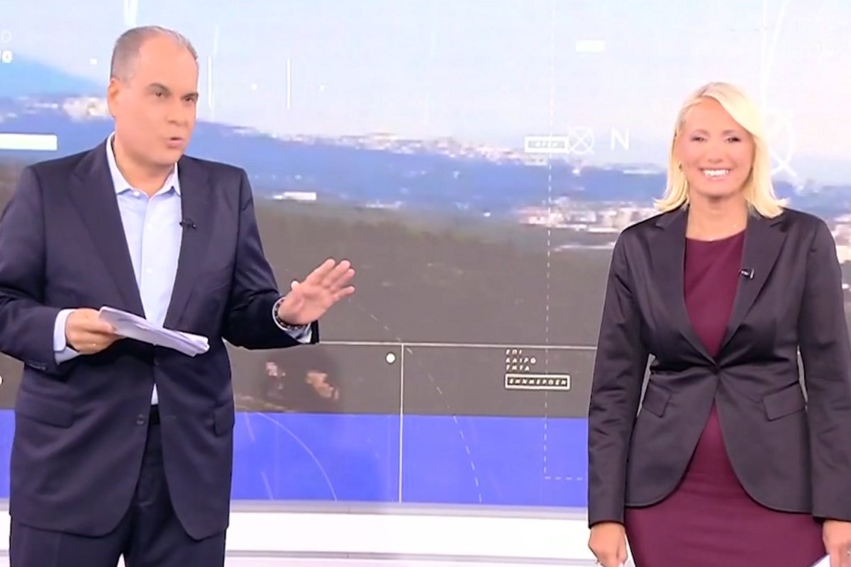 Νίκος Στραβελάκης: Επέστρεψε στο «10 Παντού» – Το «καρφί» στην Κατερίνα Παπακωστοπούλου