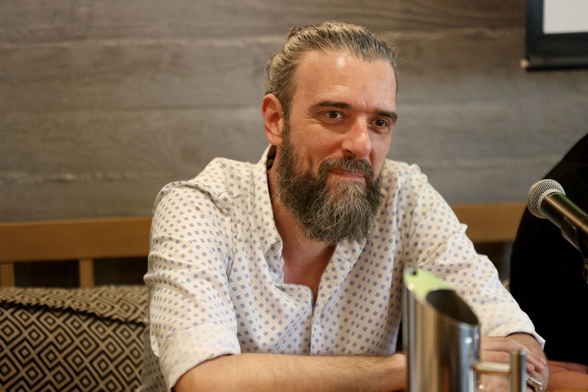 Σωτήρης Τσαφούλιας: «Όσο ζω Μαζώ» – Το συγκινητικό αντίο στον Γιώργο Μαζωνάκη