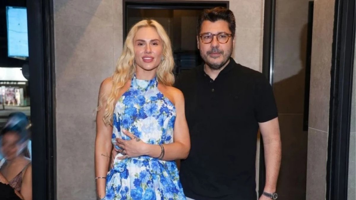 Έλενα Τσαγκρινού: «Χάσαμε φωτογραφίες με τον Λάμπρο» – H δημόσια απάντηση του ζευγαριού σε μήνυμα που έλαβε