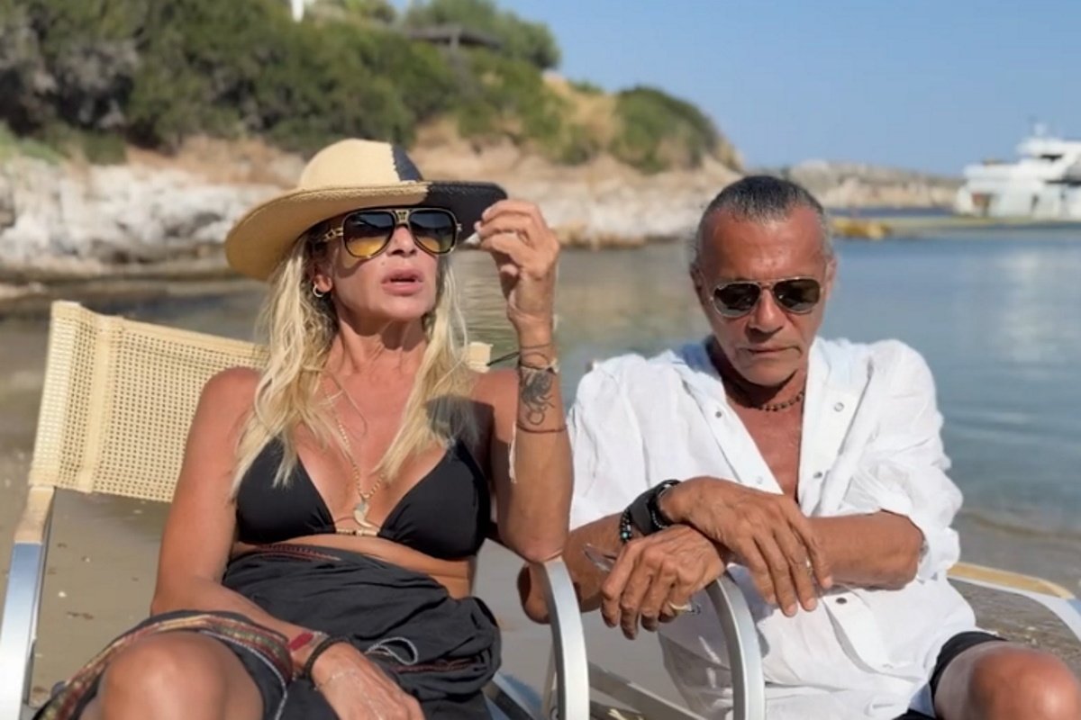 Άννα Βίσση: «Δεν με πειράζει η ηλικία καθόλου – Θα με πειράξει πολύ αν η φωνή μου δεν με “ακούει”»