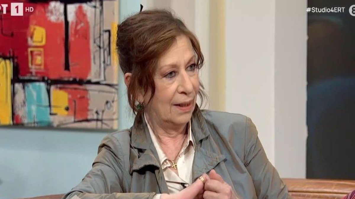 Μαρία Κατσανδρή: «Στο Παρίσι πήγα για έναν έρωτα, αλλά το θέατρο δεν το έκανα για έναν έρωτα, το έκανα από…»