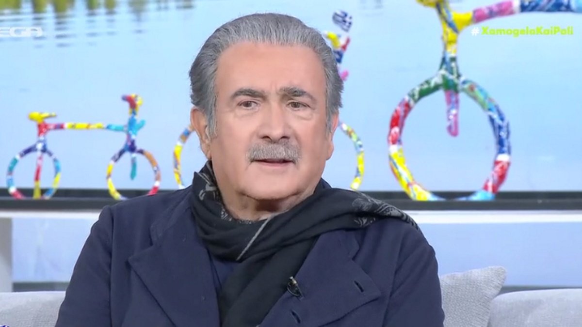 Χειμαρρός ο Λάκης Λαζόπουλος για τον θάνατο Μαζωνάκη: «Βάλανε μπαταρία στους δονητές και όχι στους απινιδωτές»