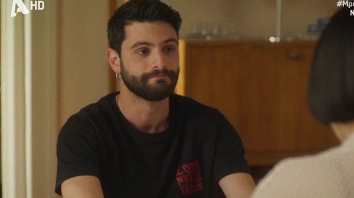 Μπαμπά σ΄αγαπώ: «Είσαι η ζωή μου» – Η ατάκα του Ηρακλή έλιωσε το Χ – «Κρατάτε με!»