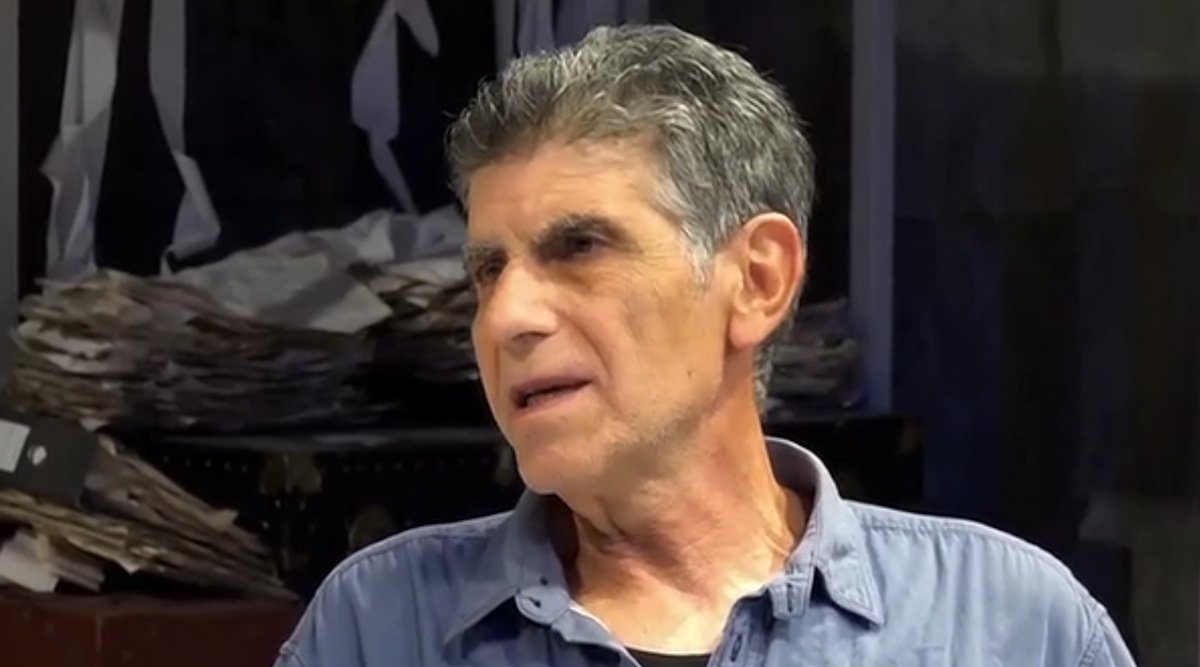 Γιάννης Μπέζος: «Το μεγάλο πρόβλημα στην Ελλάδα είναι ότι ασχολούμαστε συνέχεια με τα παλιά και ότι νομίζουμε ότι αυτά είναι το μέλλον – Φρίκη!»