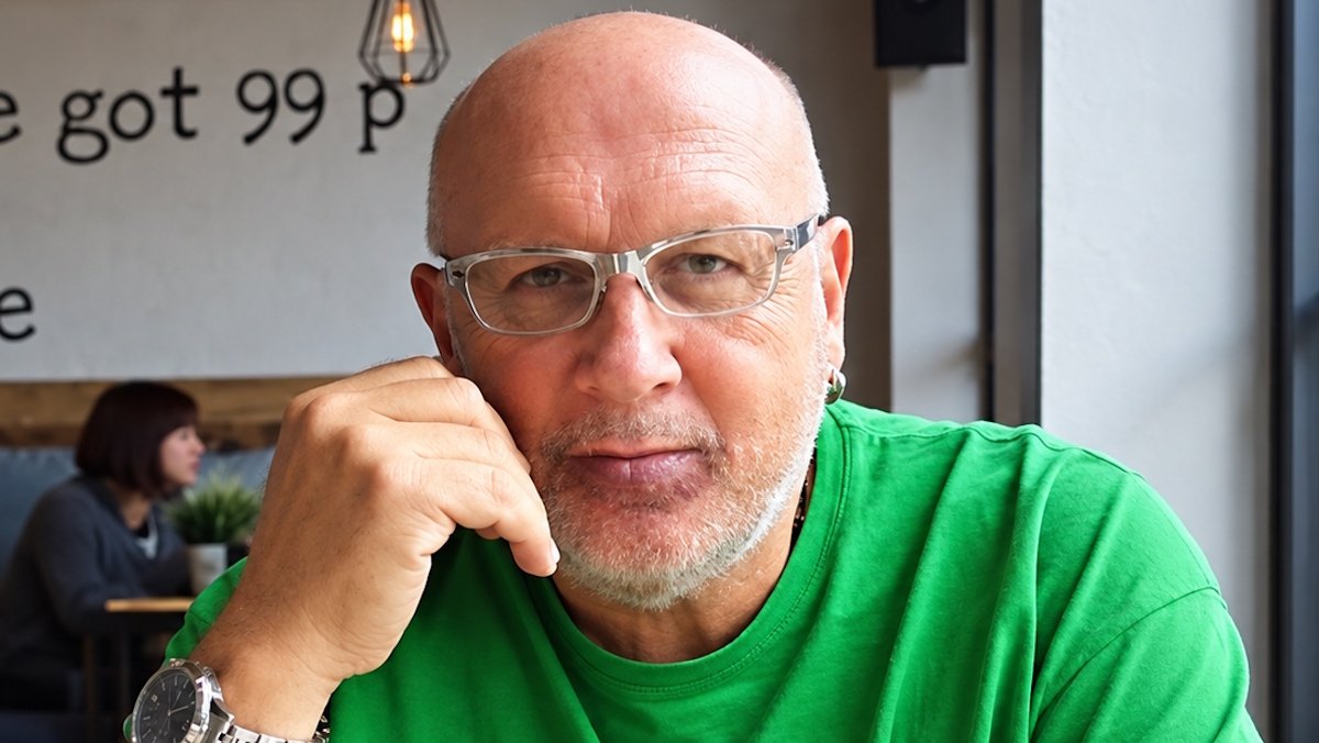 Λάκης Παπαδόπουλος για Άννα Βίσση: «Ακούω συνέχεια ότι είναι η μεγαλύτερη Ελληνίδα τραγουδίστρια, λίγο φρένο»