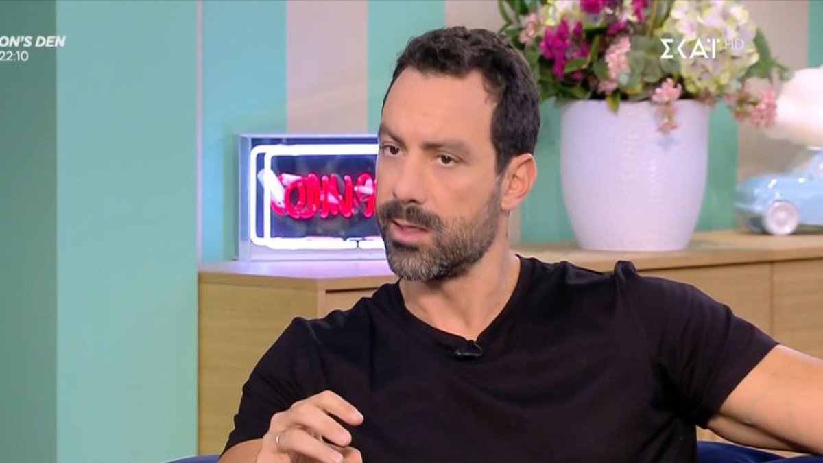 Σάκης Τανιμανίδης: «Εάν δεν είσαι έτοιμος για αυτήν την επιτυχία, αρχίζεις και πιστεύεις ότι έχεις το άγγιγμα του Μίδα»