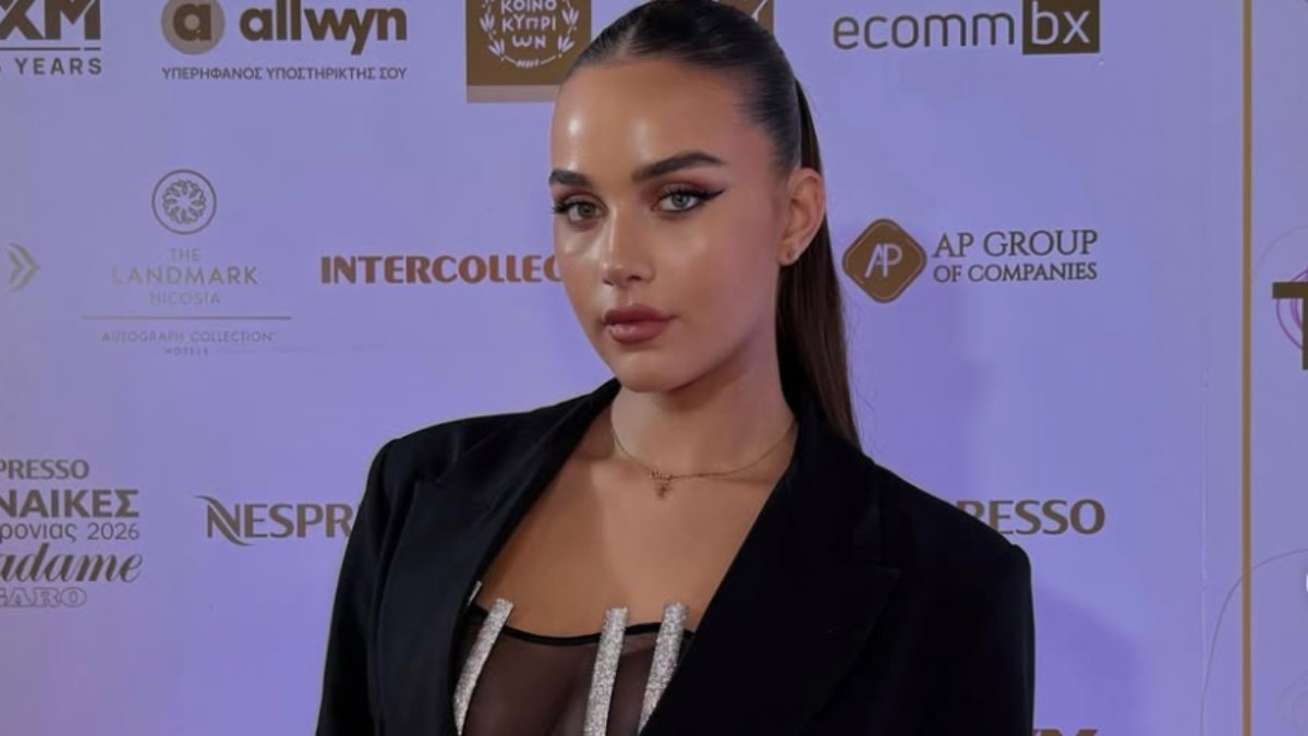 Βικτώρια Δέλλα: Συγκινεί για τη Γωγώ Μαστροκώστα – «Η μαμά μου δεν έφυγε από τη ζωή εξαιτίας του καρκίνου του μαστού…»