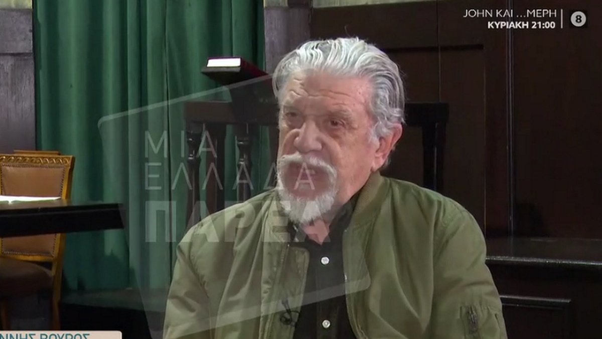 Γιάννης Βούρος: «Μια εφημερίδα είχε γράψει ότι έκανα ένα παιδί τέρας- Τον πήρα βρέφος και τον πήγα στη συγκεκριμένη δημοσιογράφο»